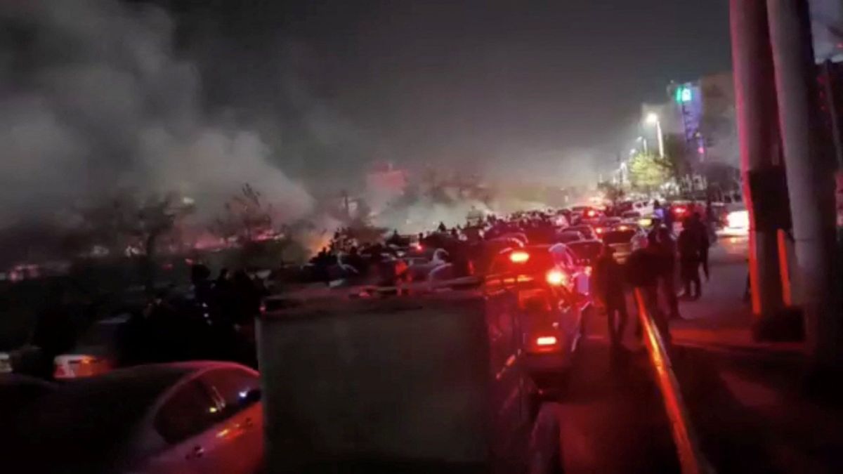 Número de mortos em protestos no Irã chega a 5 mil, dizem autoridades