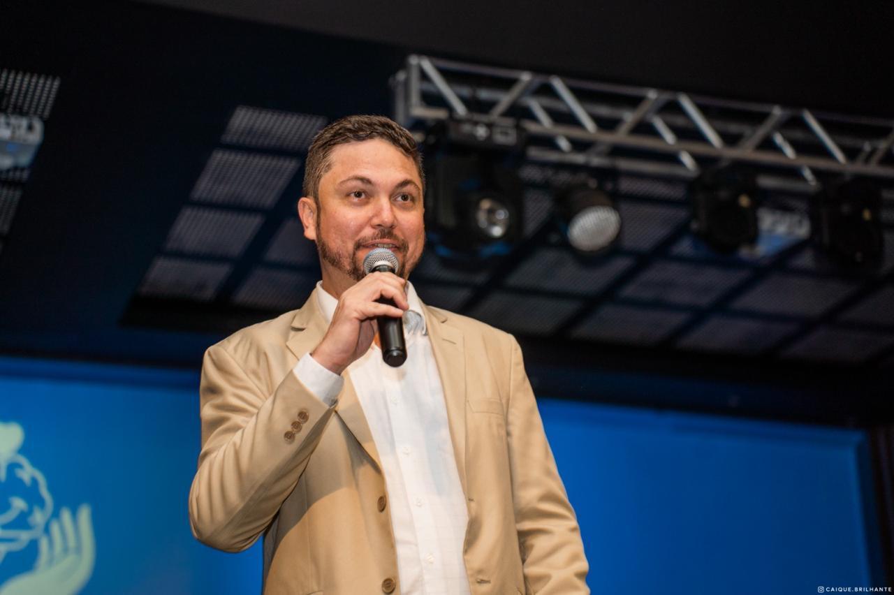 JONATAS FRANÇA DESPONTA COMO PRÉ-CANDIDATO A DEPUTADO FEDERAL NA REGIÃO CENTRAL