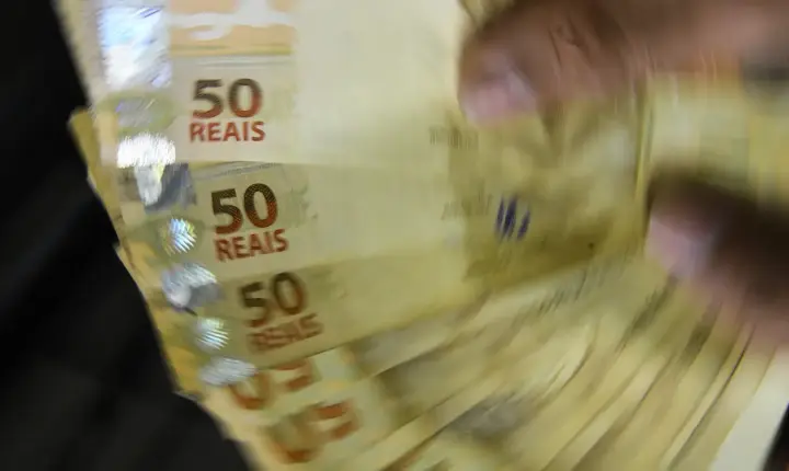 Poupança tem retirada líquida de R$ 11,1 bilhões em março